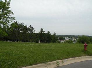 227 Glacial Ter, Ripon, WI 54971