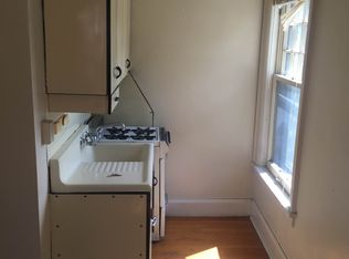 1848 C St #201, Lincoln, NE 68502