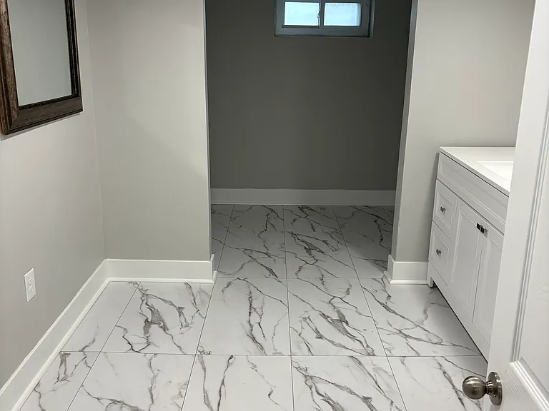 1324 S 51st Ave — Photo 12