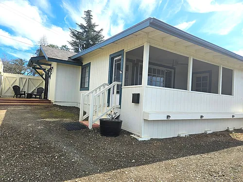 1219 Deer Trail Ln Photo 1