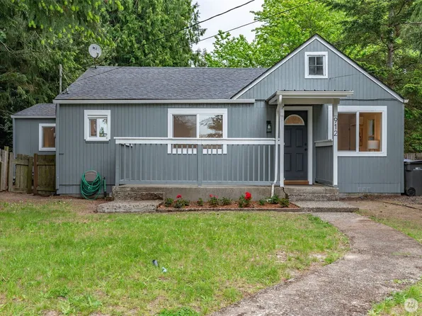 912 Pearl Street, Bremerton, WA 98310