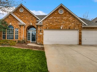 1907 Covington Ln, Corinth, TX 76210