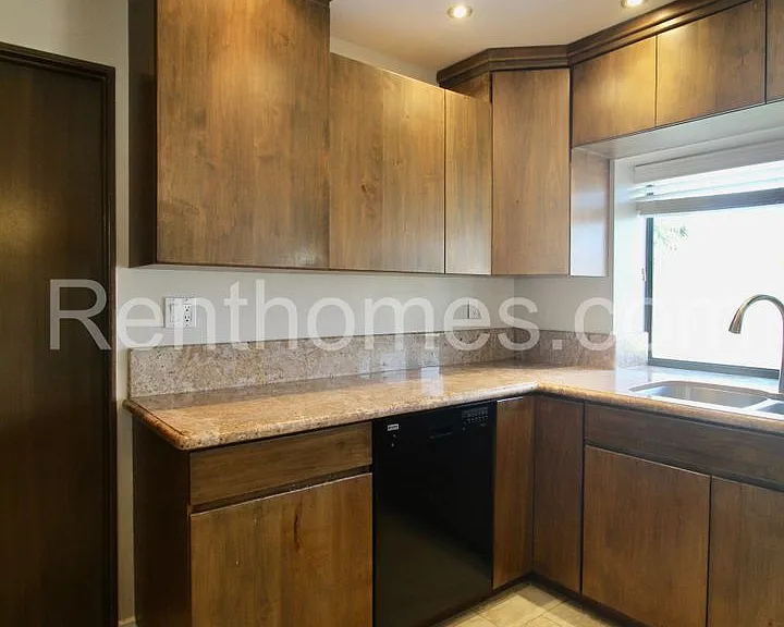 10928 Sunset Ridge Dr — Photo 6