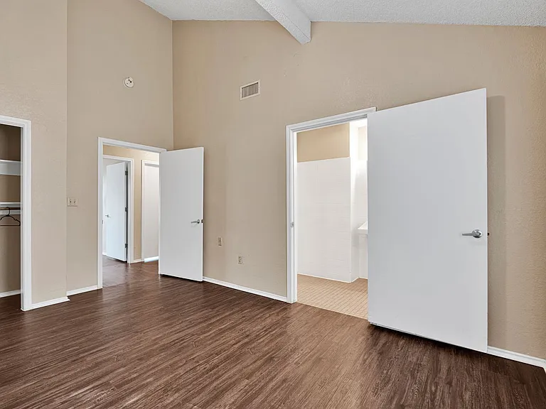 9514 Veronica St — Photo 11