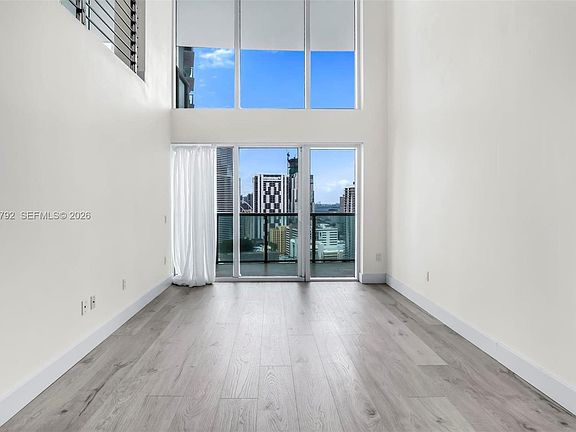 3rd image of 41 SE 5th St APT 1709
