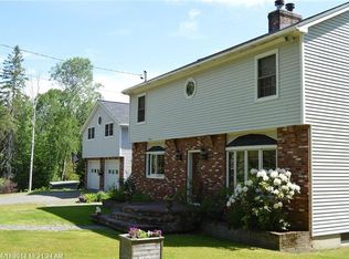 2 Twin Pond Ln, Abbot, ME 04406