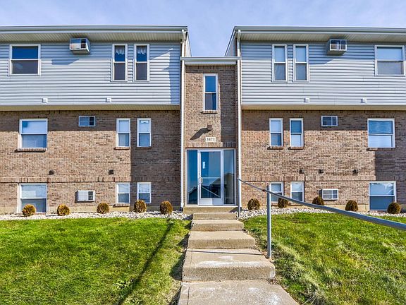 2nd image of 3875 Hillsboro Dr #L