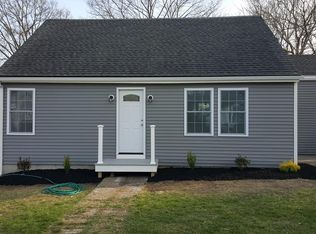 165 Grandview Ave, Somerset, MA 02726