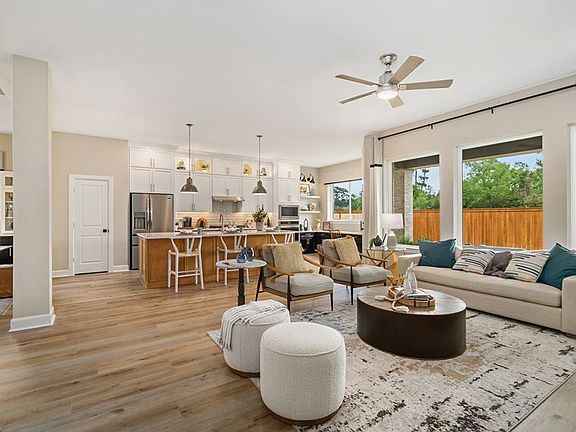 The Omaha - Living Room