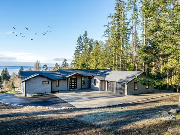 890 Madrona Beach Road, Camano Island, WA 98282