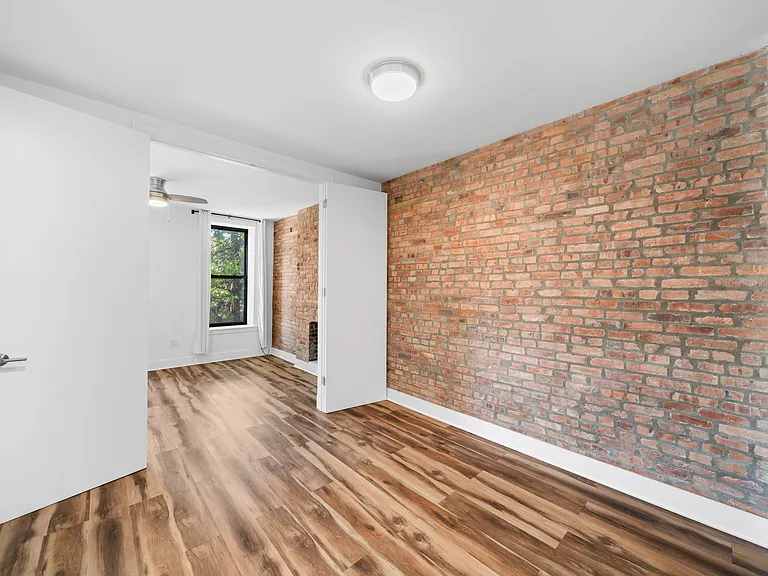 481 5th Ave #3L — Photo 5