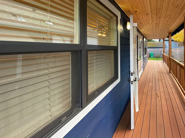 7924 SE Milwaukie Ave — Photo 2