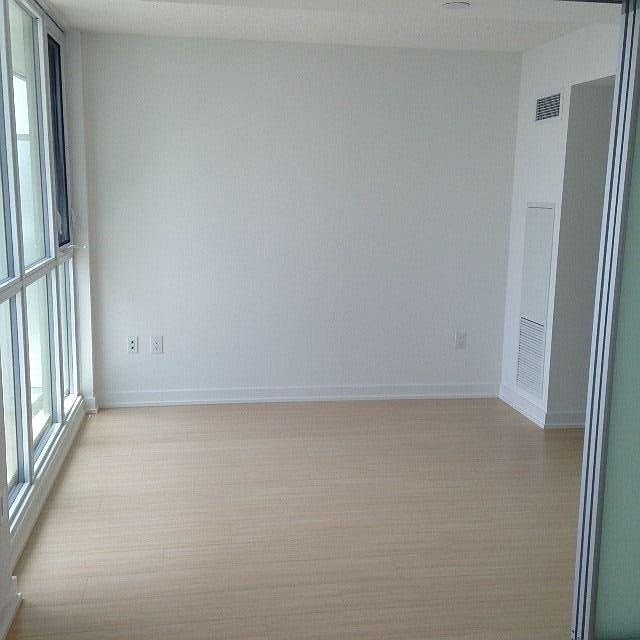 2nd image of 85 Queens Wharf Rd #2802