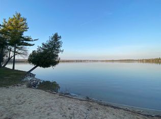 3440 Lakeside Dr N APT 66, Petoskey, MI 49770