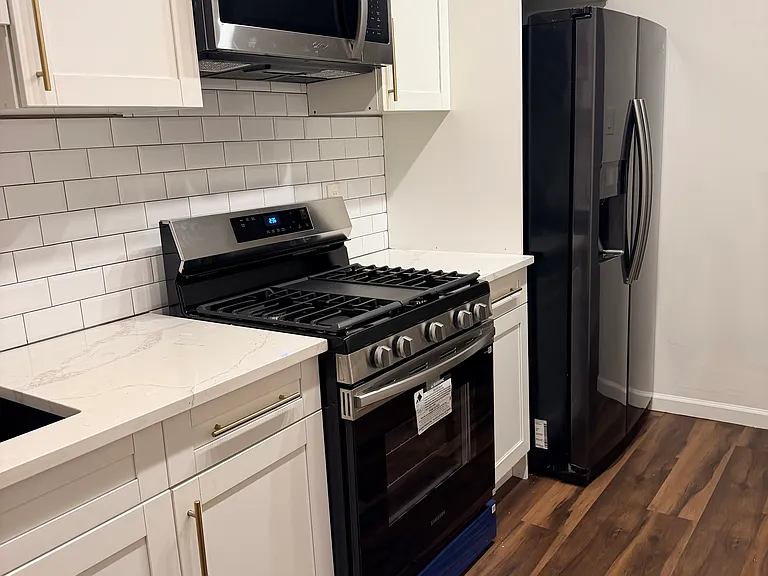 2015 New York Ave #3 — Photo 15
