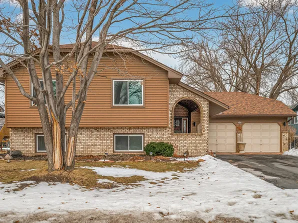 6816 83rd Ave N, Brooklyn Park, MN 55445