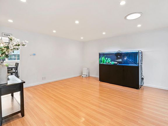 3rd image of 2456 Kenoga Dr
