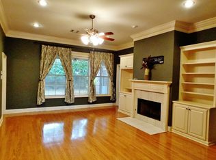118 Kingspointe Cir, Lafayette, LA 70508