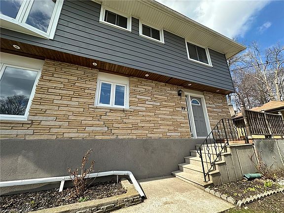 3rd image of 22 Dundonald Rd