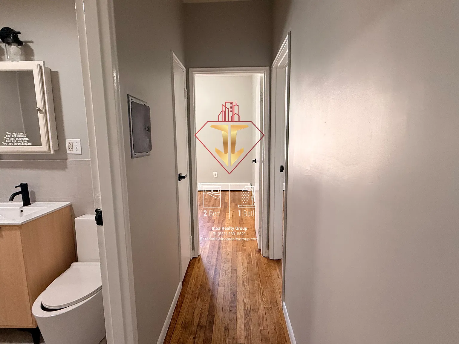 2 bed, 800 sqft, $2,450 — Photo 2