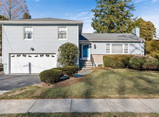 30 Crystal St, Harrison, NY 10528