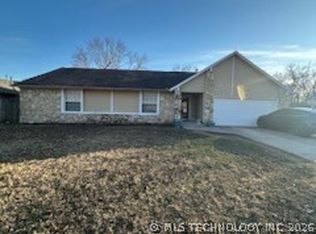 7606 E 77th St, Tulsa, OK 74133