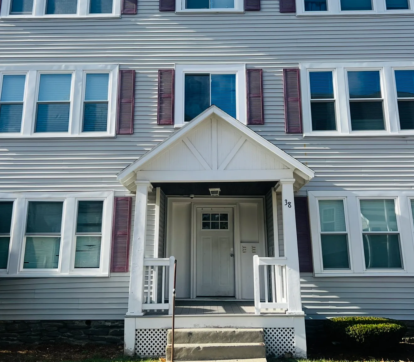 38 Birch St — Photo 1