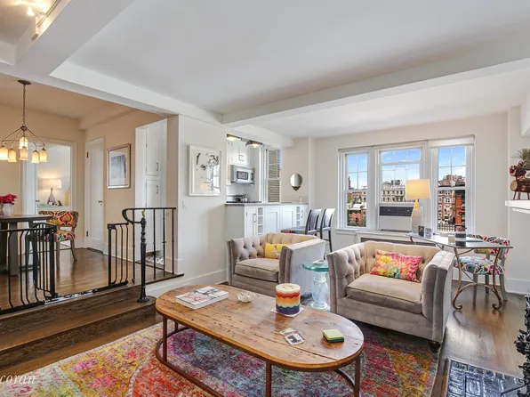 45 Christopher Street image 1 of 7