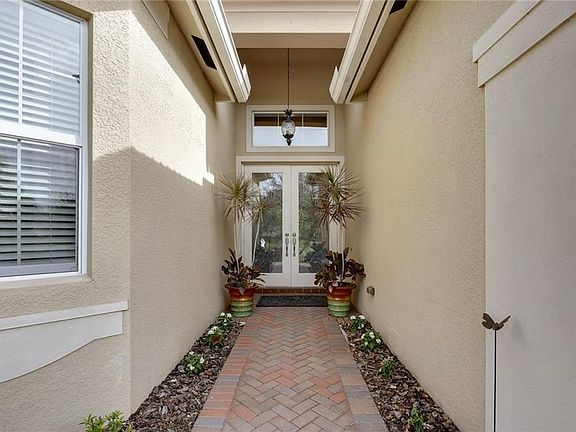 3rd image of 16102 Diamond Bay Dr
