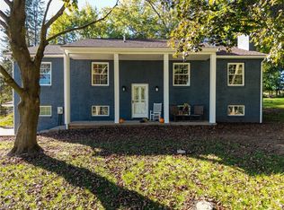 5520 Apple Ridge Cir, Clinton, OH 44216