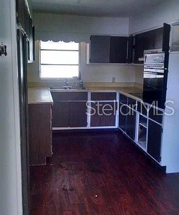 3rd image of 2006 34th St NW