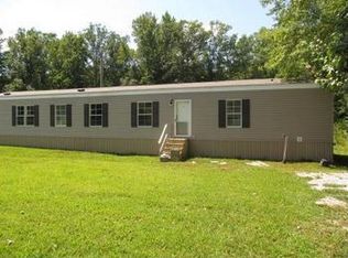 1736 Pine Grove Rd, Winfield, TN 37892