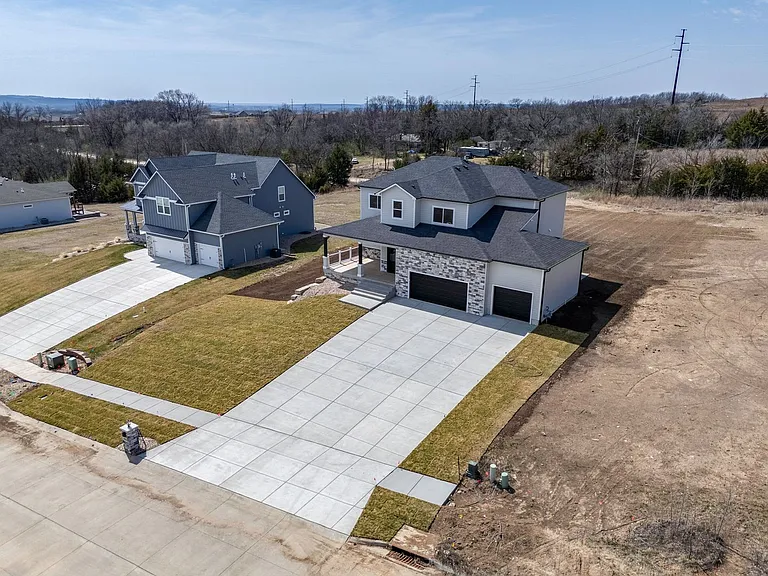 4856 High Prairie Dr — Photo 4