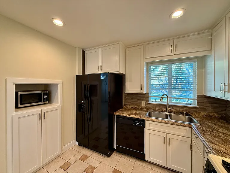 612 Hammack Dr — Photo 10