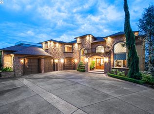 636 Nw Valley, Saint Camas, WA 98607