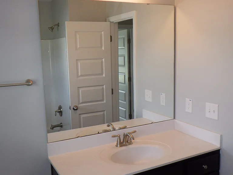 218 Day Lily St — Photo 10