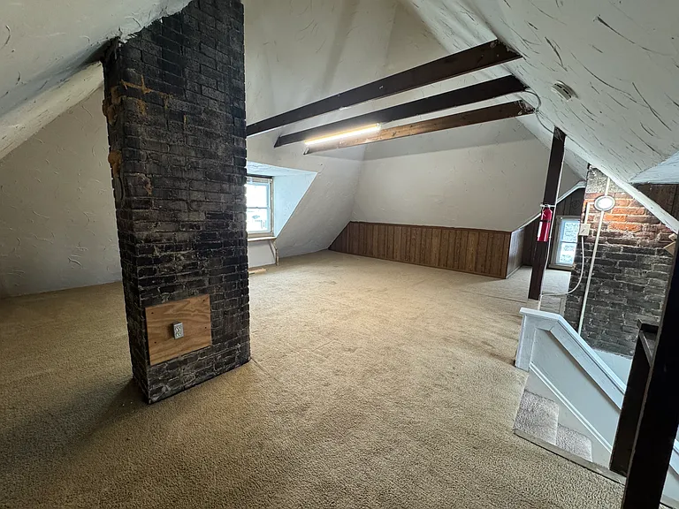 60 E Patterson Ave — Photo 31