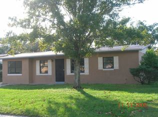 142 Academy Ave, Sanford, FL 32771
