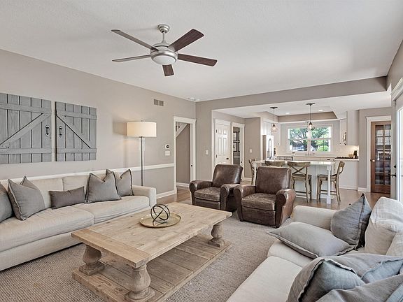 2nd image of 5072 Ederton Pl