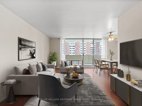 5 Massey Sq #903, Toronto, ON M4C 5L6