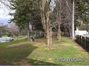 2nd image of 3262 Oneida St