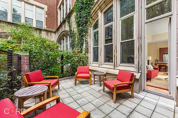 Sold by CORE | media 7