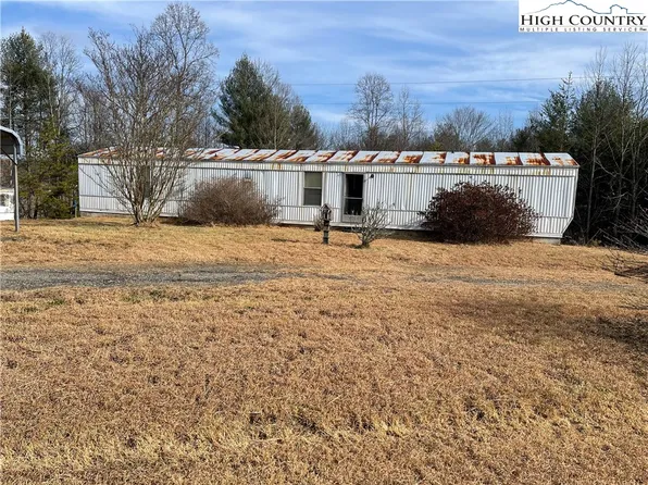 843 Rom Eller Road, Ferguson, NC 28624