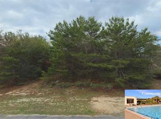 2588 Cove Rd, Navarre, FL 32566