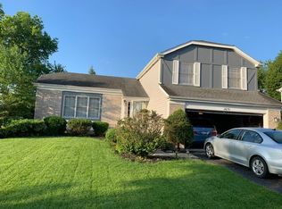 1651 Hartley Dr, Algonquin, IL