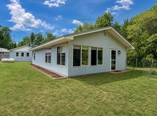 13726 Greenstone Dr, Winchester, WI 54557