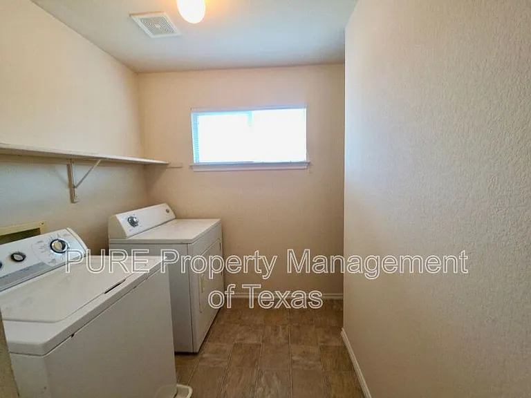 7412 Cayenne Ln — Photo 28