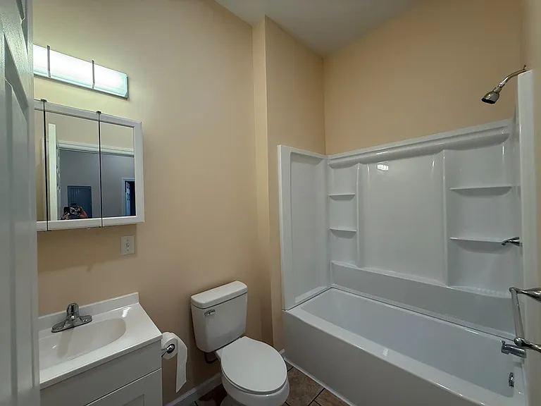 701 Charles St #A — Photo 7