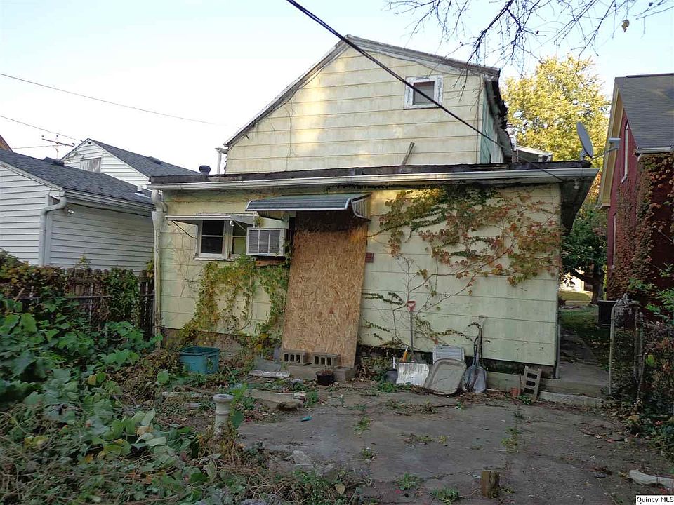 2nd image of 324 S 10th St