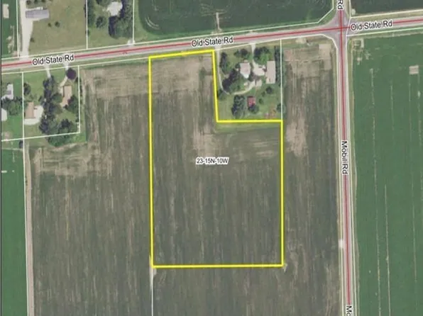 Old State Rd, Jacksonville, IL 62650